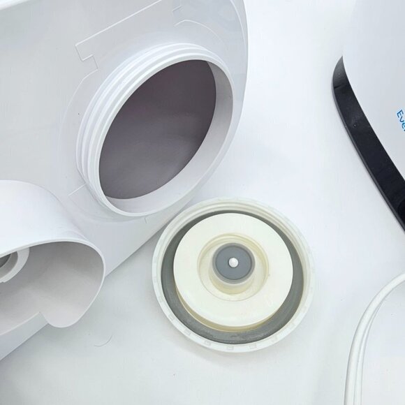 New Ultrasonic Humidifier Room Mist, White - Picture 5 of 15